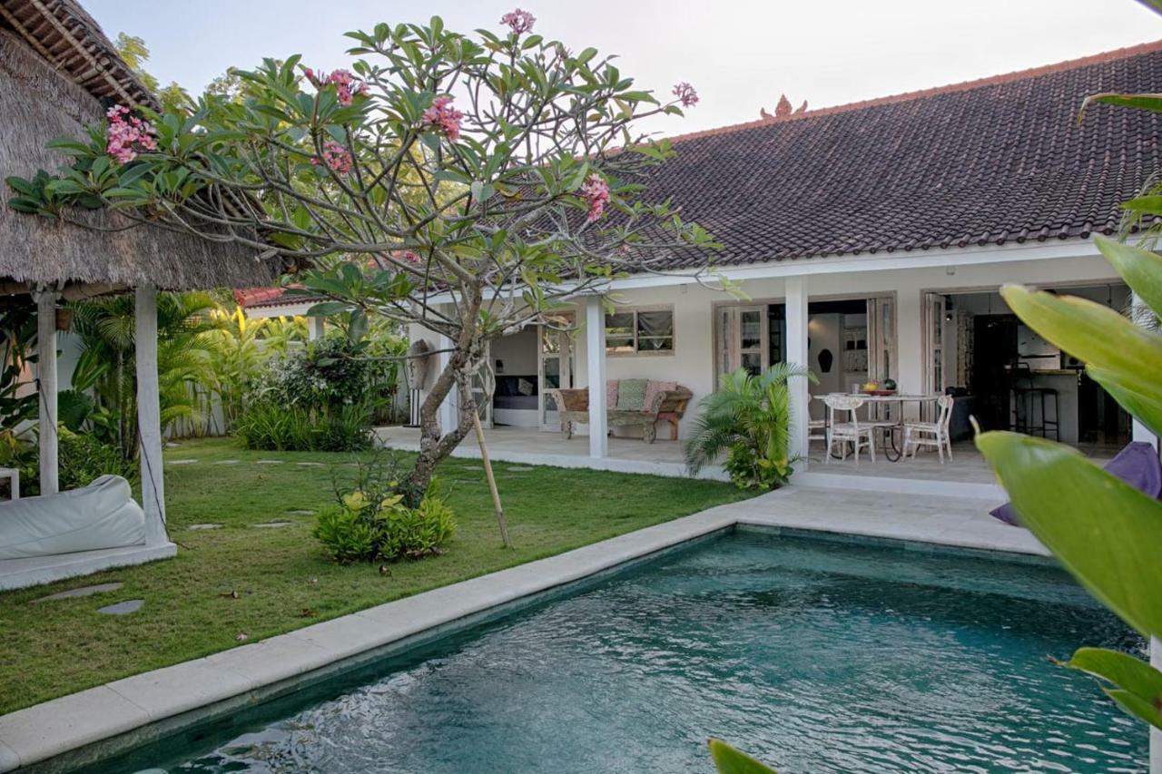 Villa Tom & Lucie Bingin Beach Uluwatu  Exterior photo
